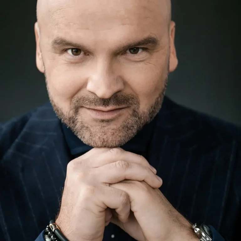 photo by Wojciech Grzedzinski
mob 0048602358885
wojciech.grzedzinski@gmail.com
wojciechgrzedzinski.pl