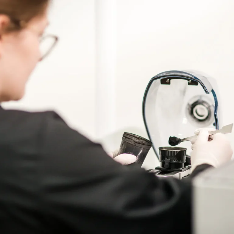 Karolina Pawłowska, Laboratory technician 4