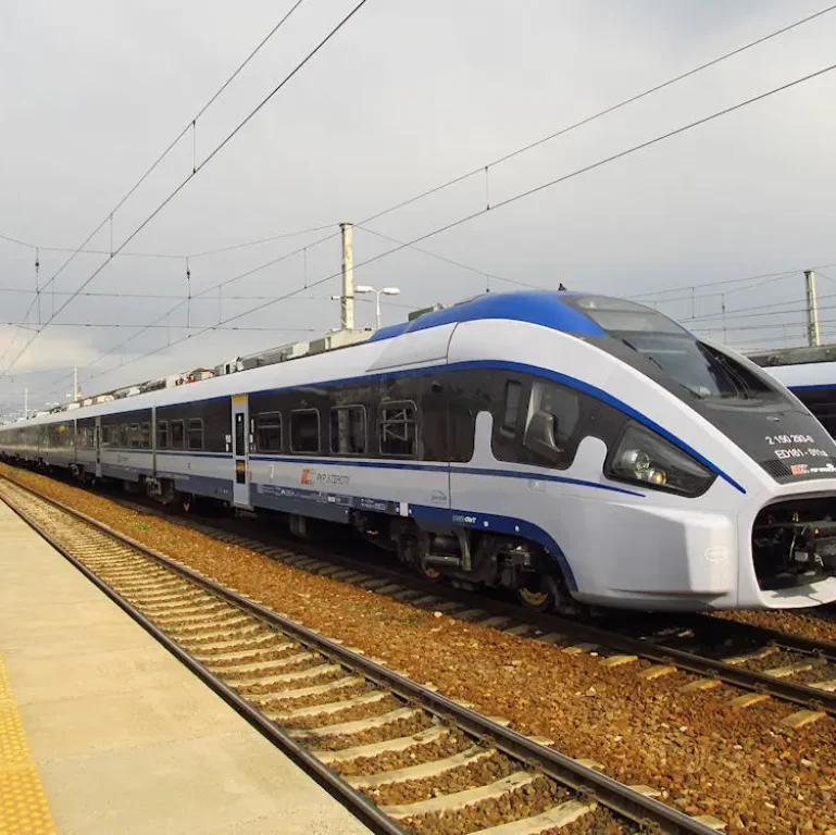 PESA__Dart__ED161-011,_PKP_IC_(26037097133)