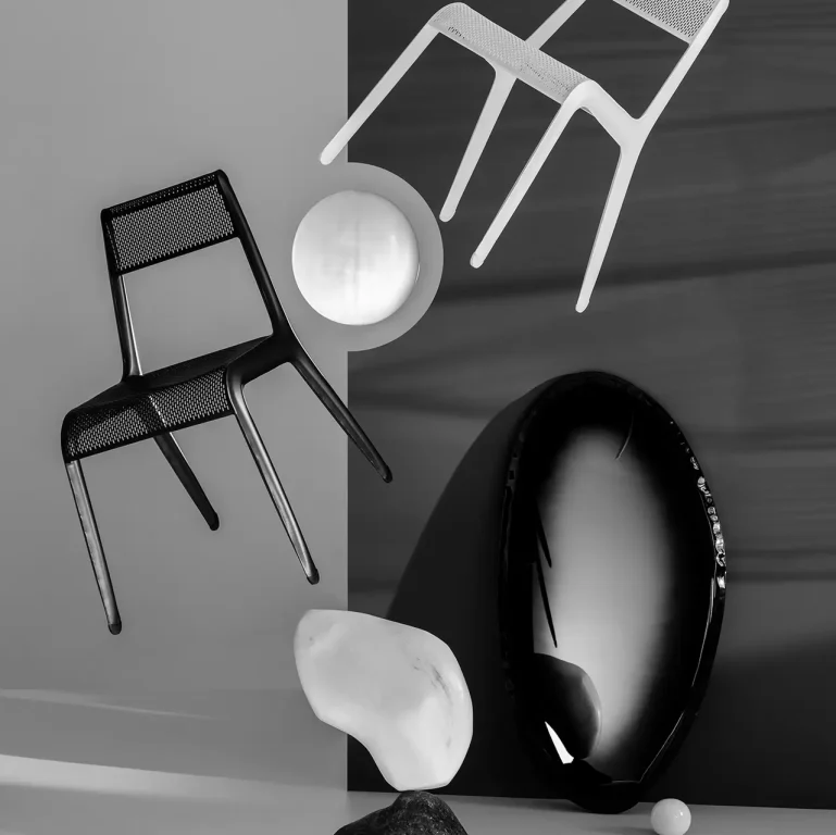 Zieta_ULTRALEGGERA_Chair_anodic black_&_white_matt_RAL_9010_Zieta_Collection_photo_Weronika_Trojanowska_2